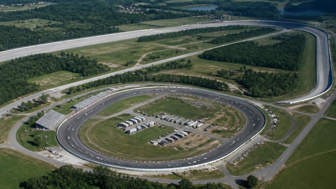 Why short tracks and superspeedways are different sports