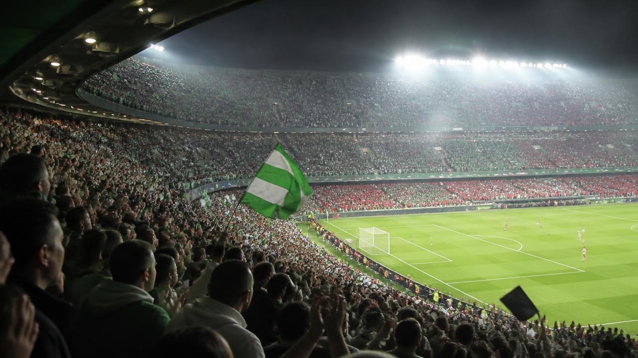 Derby culture in Lisbon and Porto